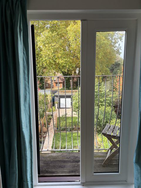 Room Park Road in Greater London