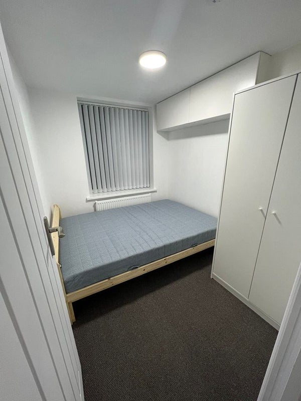 Flat Morpeth Gardens in Sheffield