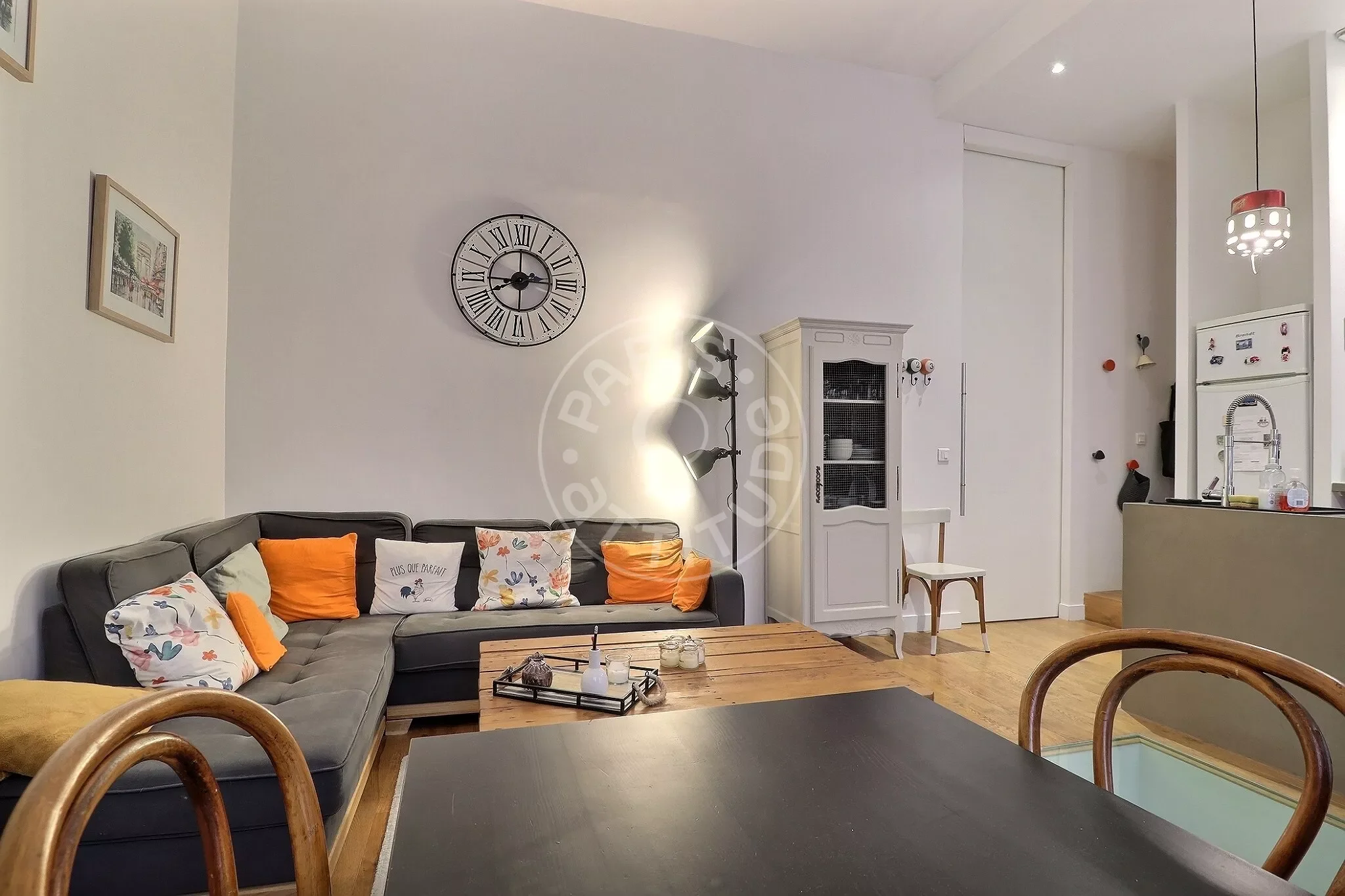 Appartement Rue Feutrier à Paris