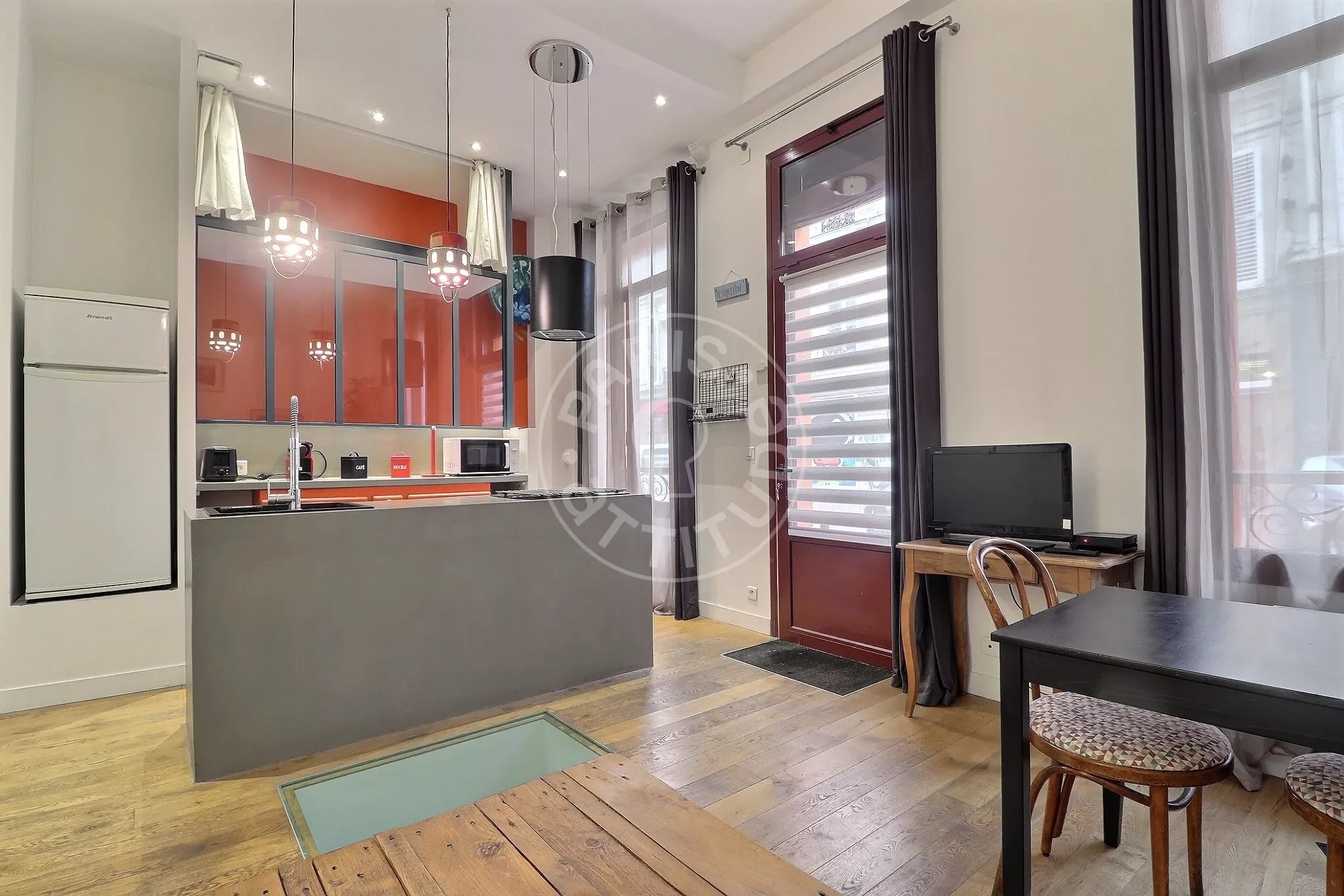 Appartement Rue Feutrier à Paris
