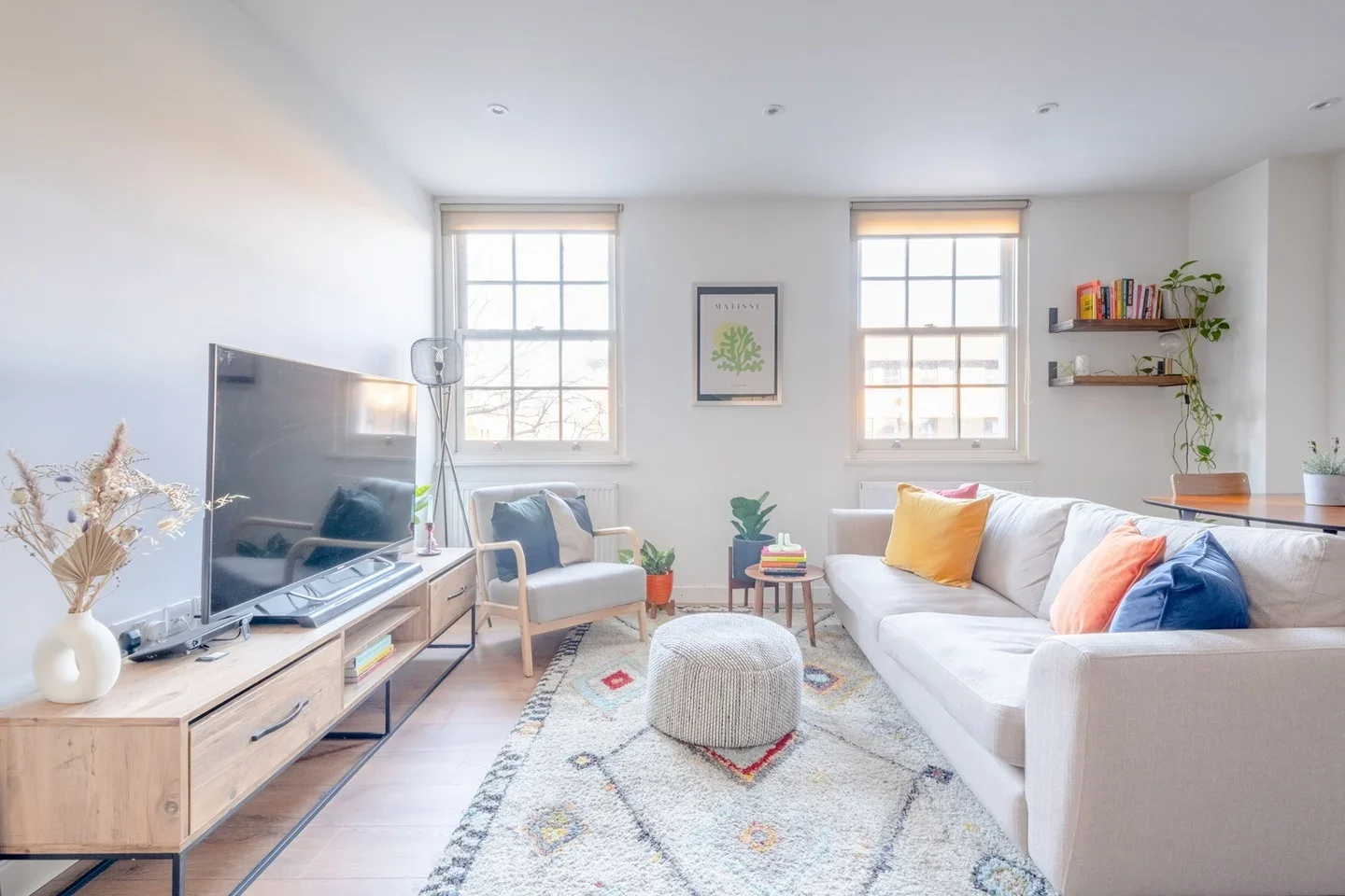 Flat Hertford Road in Greater London