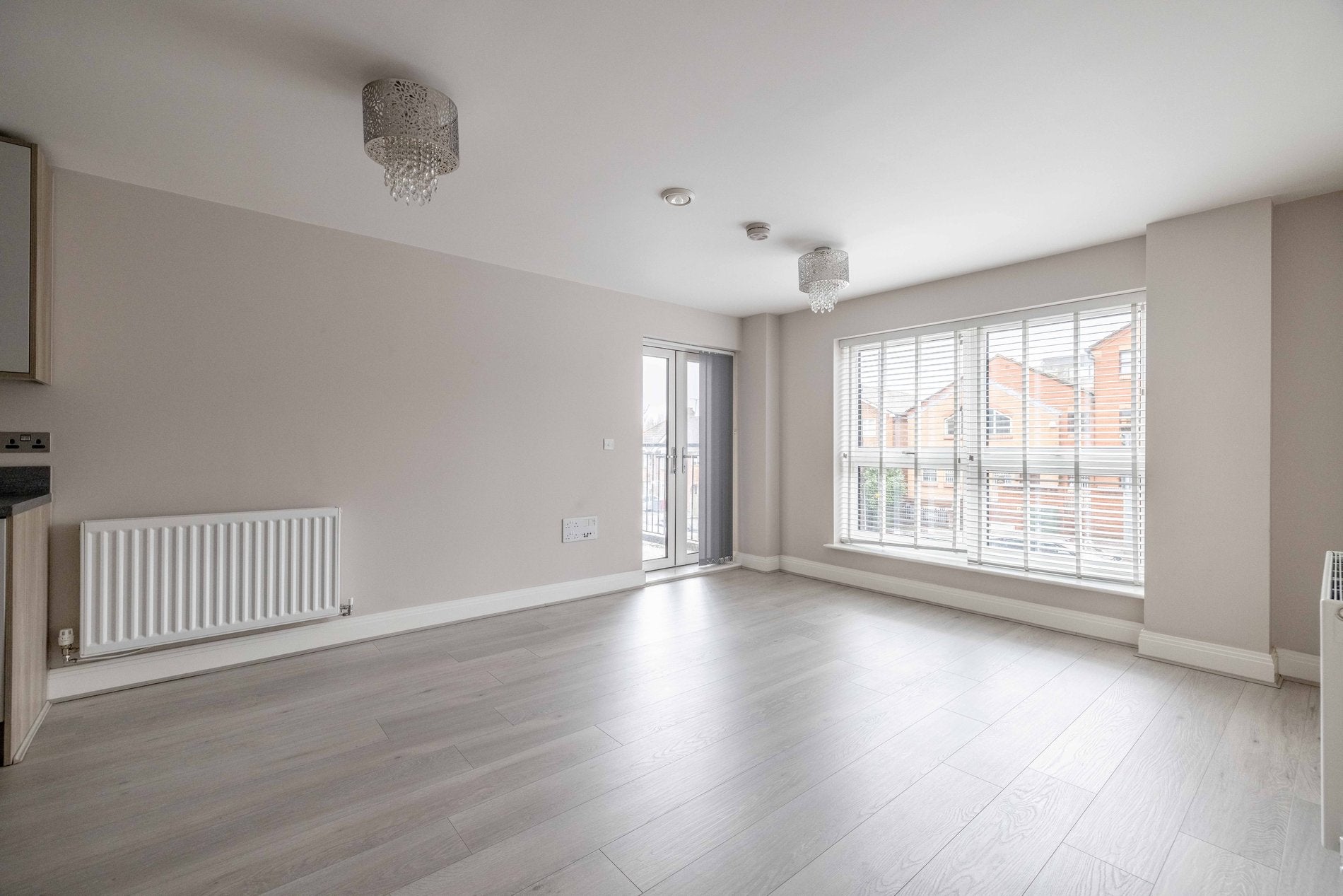 Flat Windsor Road in Slough