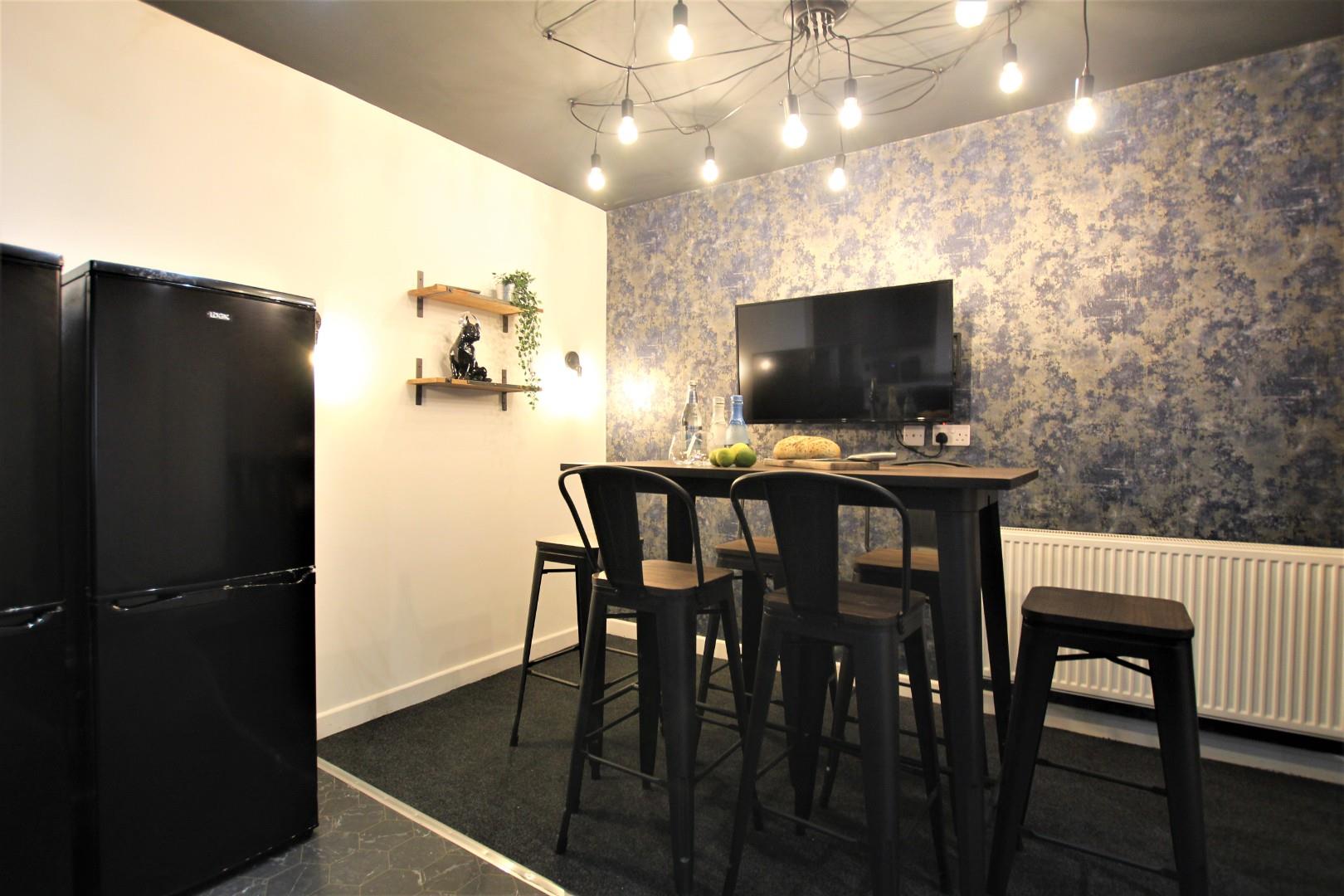 Room Kenilworth Drive in Erewash