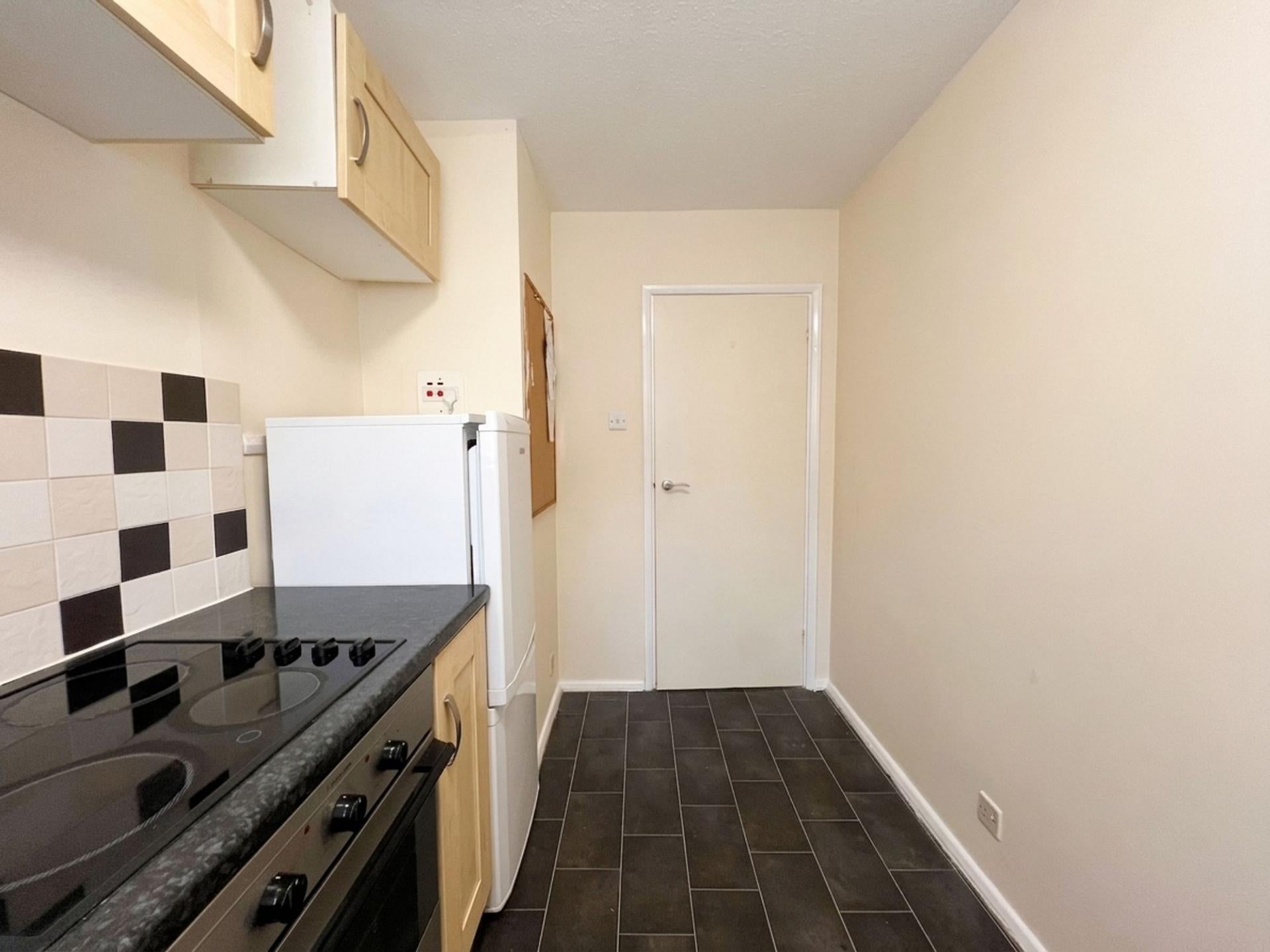 Flat Blackboy Road in Exeter