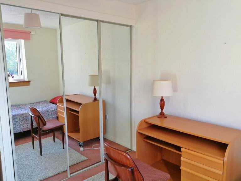 Flat Leyden Court in Glasgow