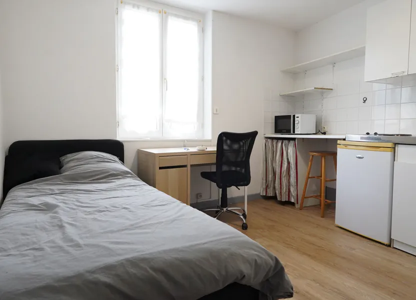 Room Rue Charles de Foucauld in Amiens
