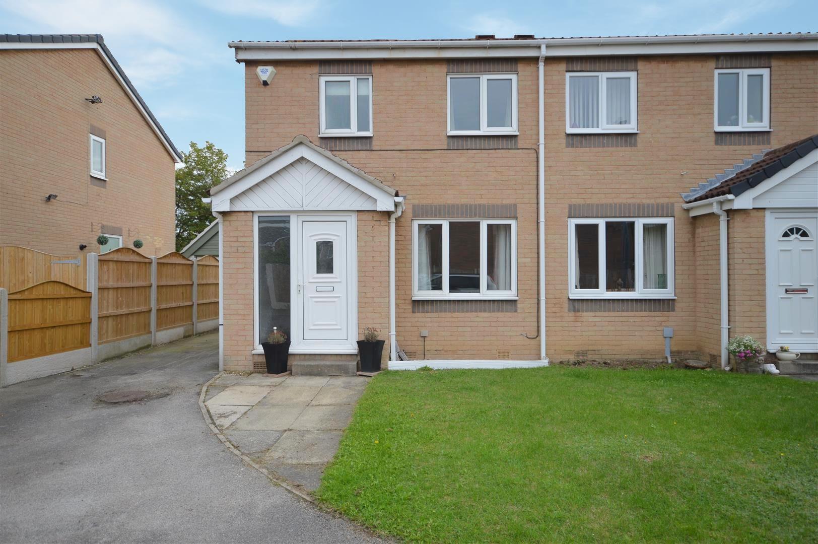 House Clayton Place in Wakefield