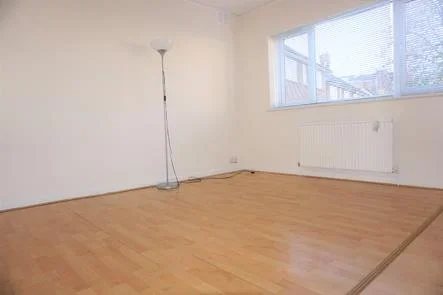 Flat Chalvey Park in Slough