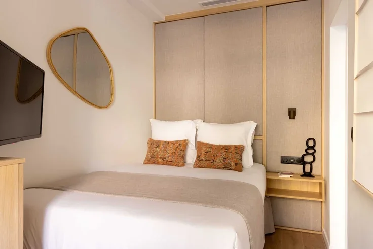 Flat Boulevard de Picpus in Paris