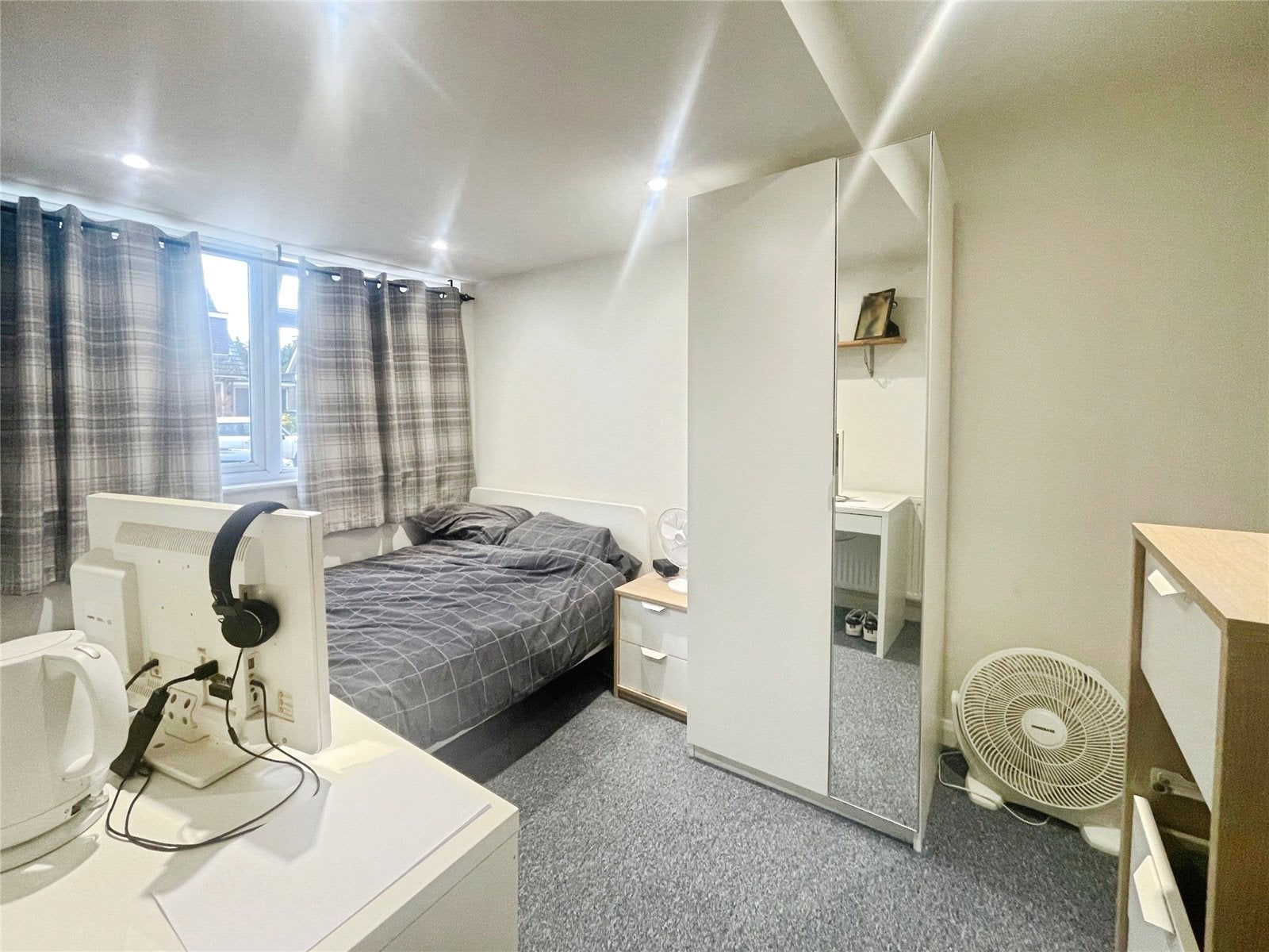 Flat Nobles Way in Borough of Runnymede