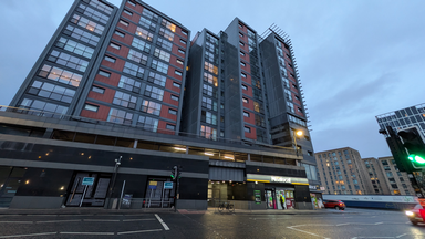 Flat Lancefield Quay in Glasgow