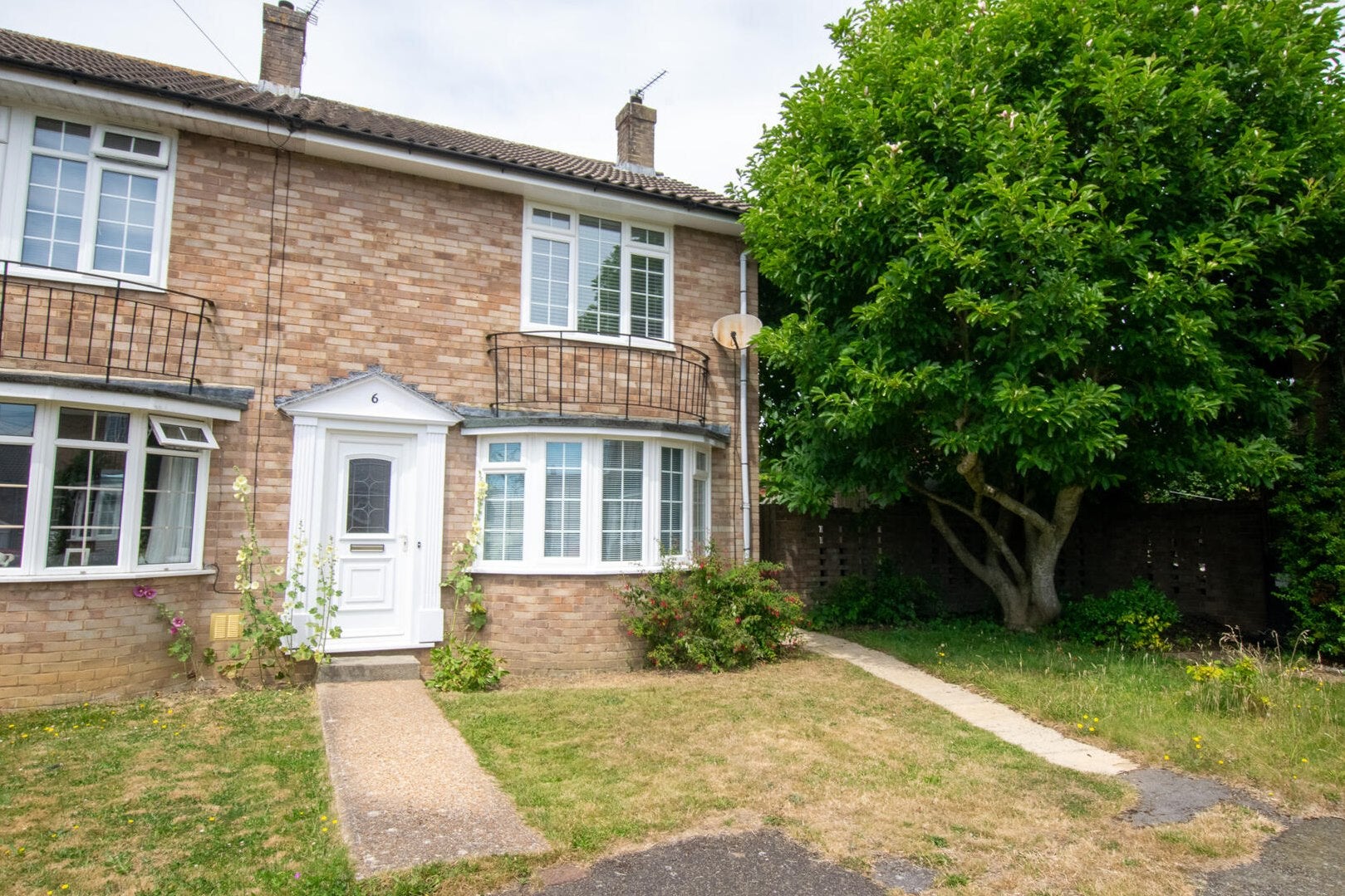 House Pine Walk in Wealden