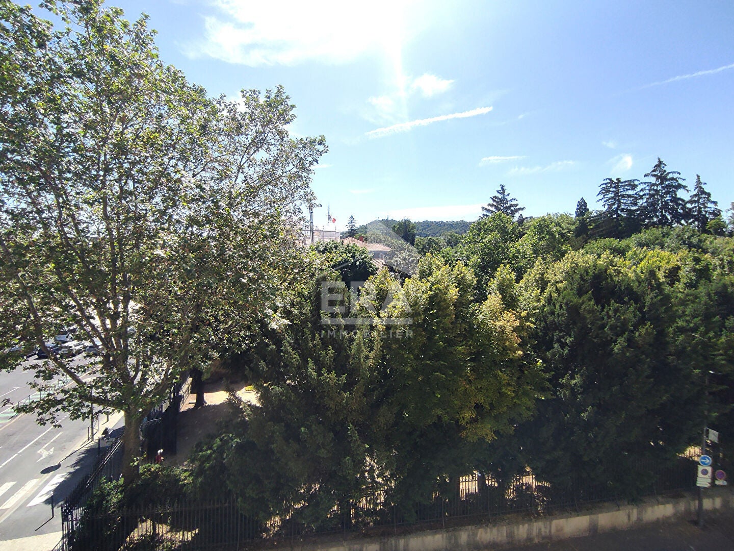 Flat Place du Breuil in Le Puy-en-Velay