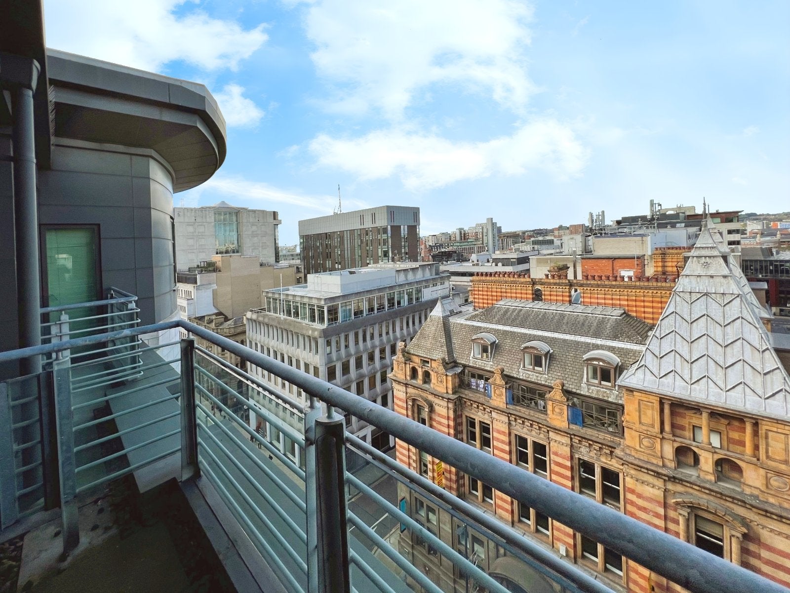 Flat Albion Street in Leeds
