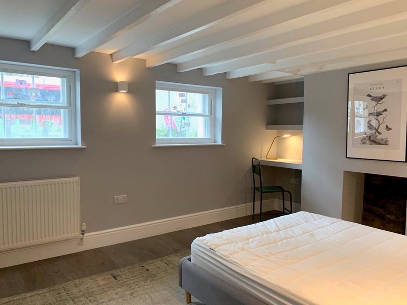 Room Kendal Close in Greater London
