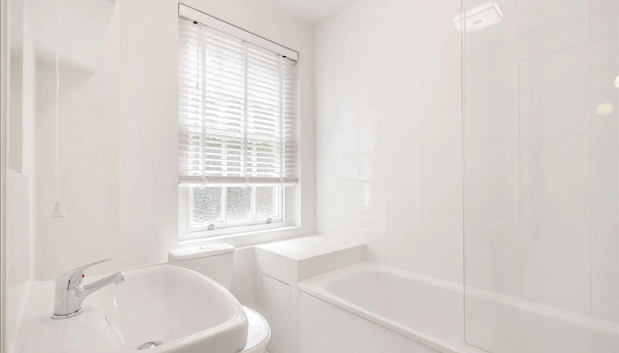 Flat Fulham Road in Greater London