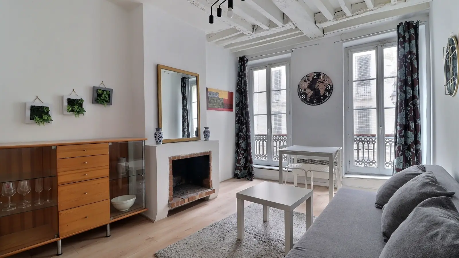 Appartement Rue Thouin à Paris