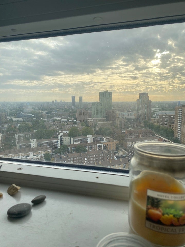 Room Rainhill Way in Greater London