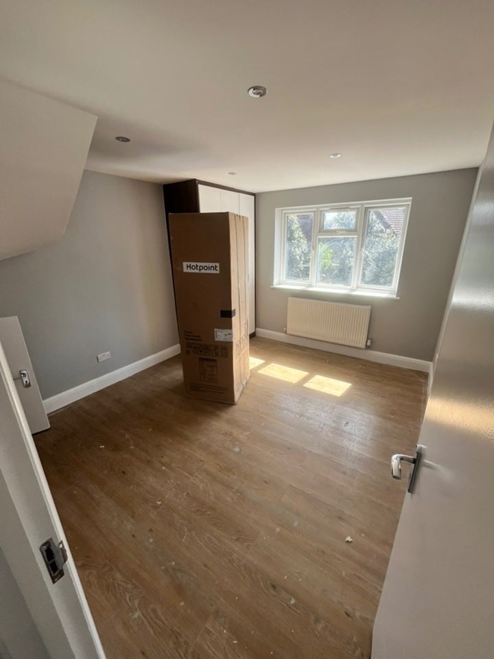 Room Darwin Drive in Greater London