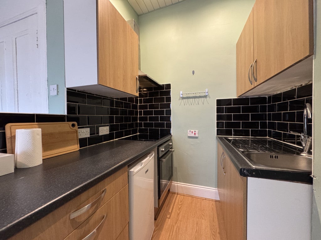 Flat Cathcart Road in Glasgow