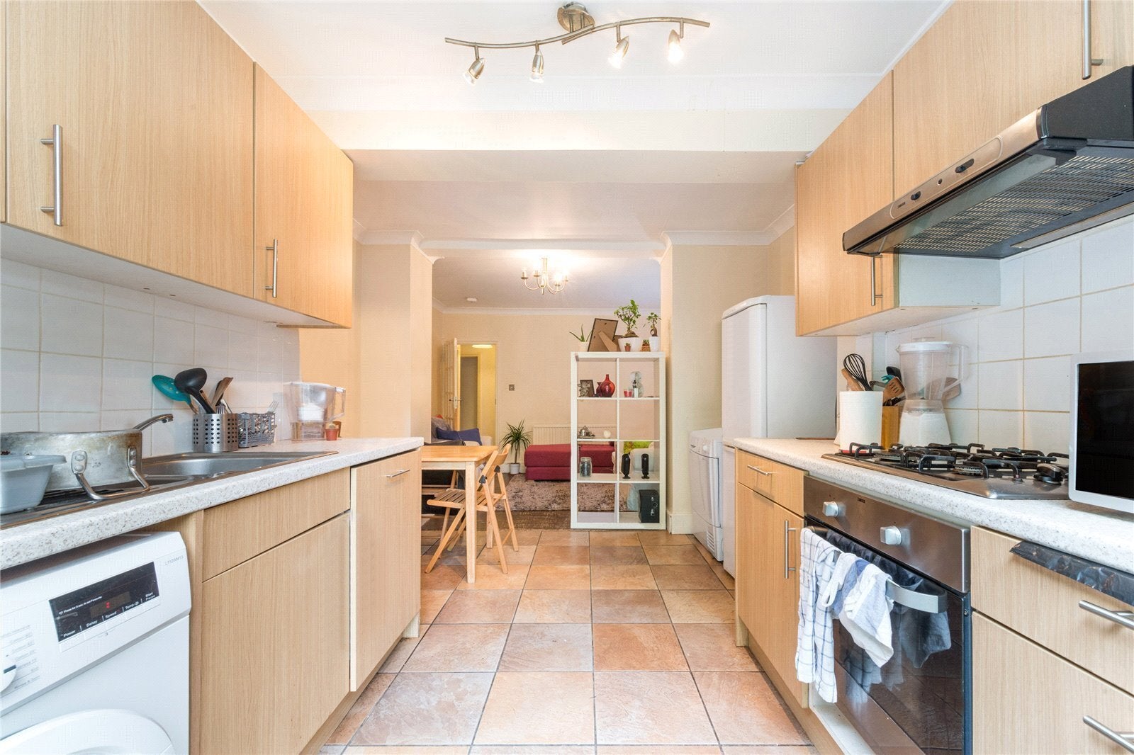 Flat Loraine Road in Greater London