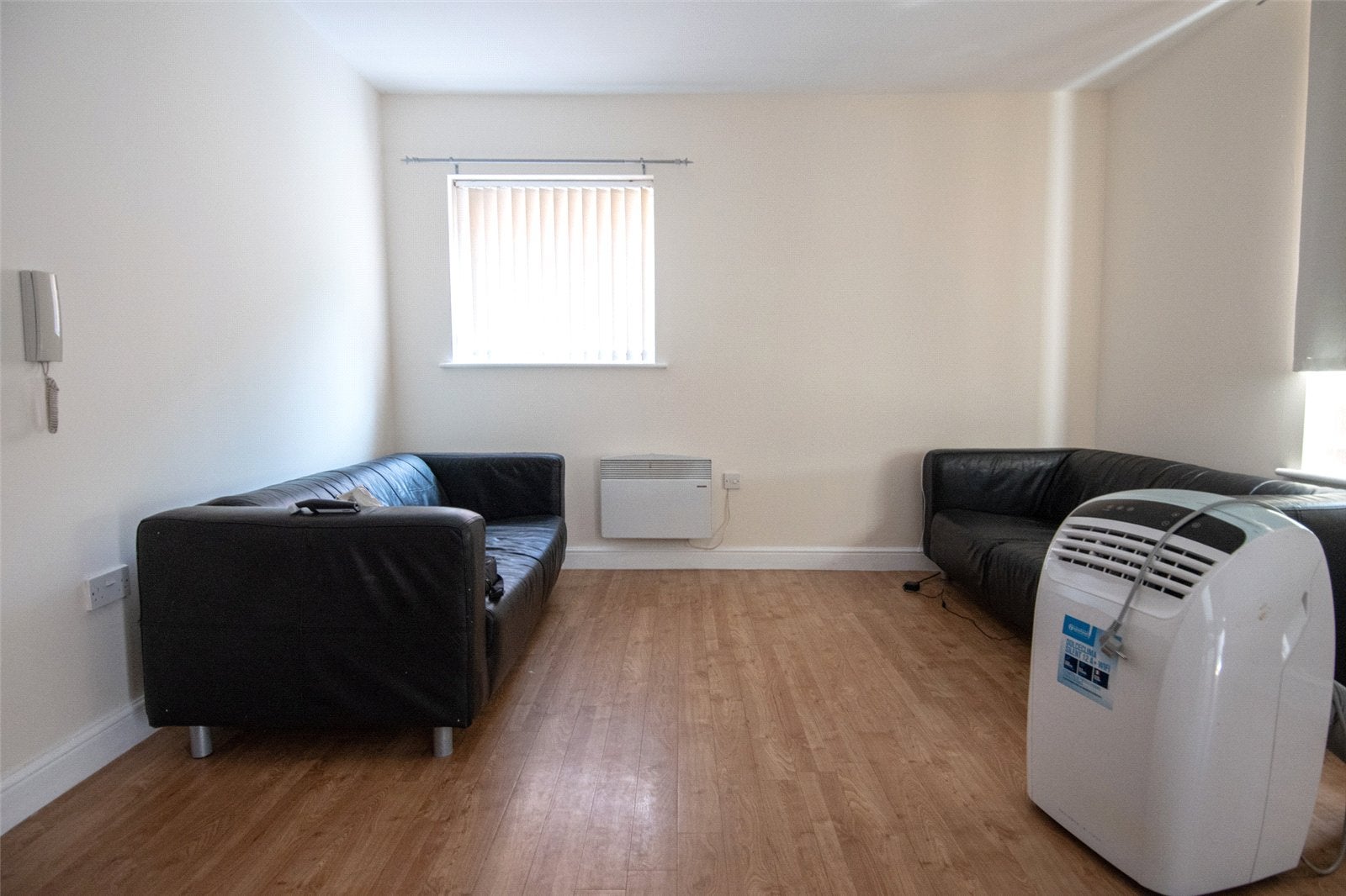 Flat Woodbrooke Grove in Birmingham