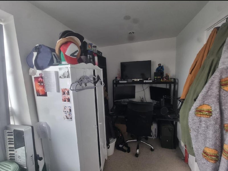 Room Orange in Salford