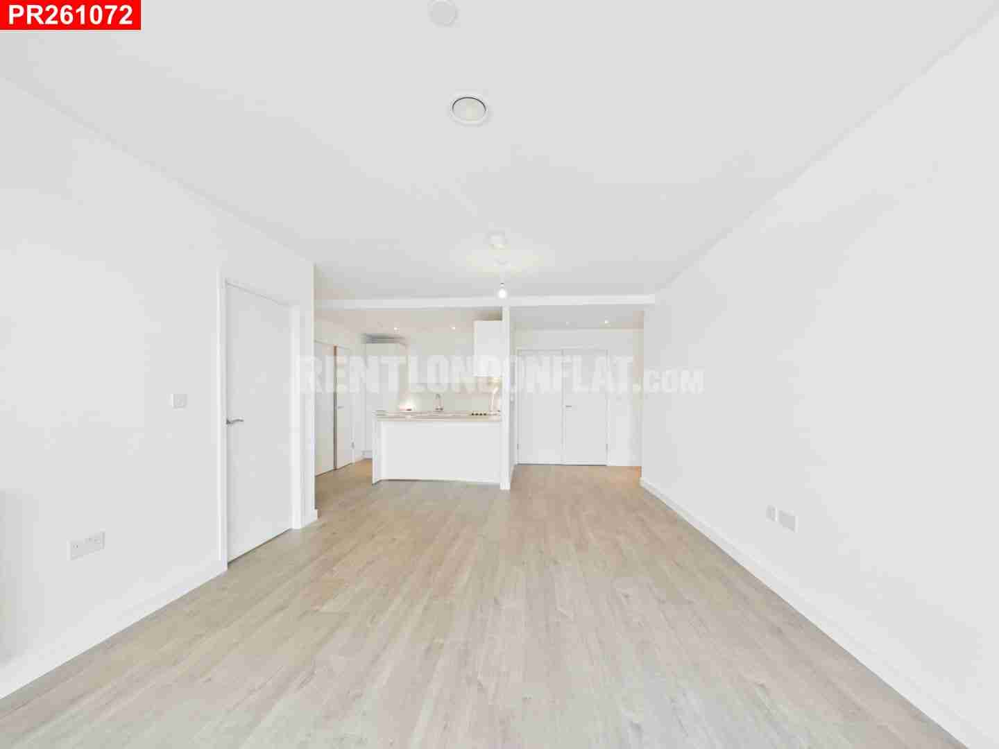 Flat Burlington Road in Greater London