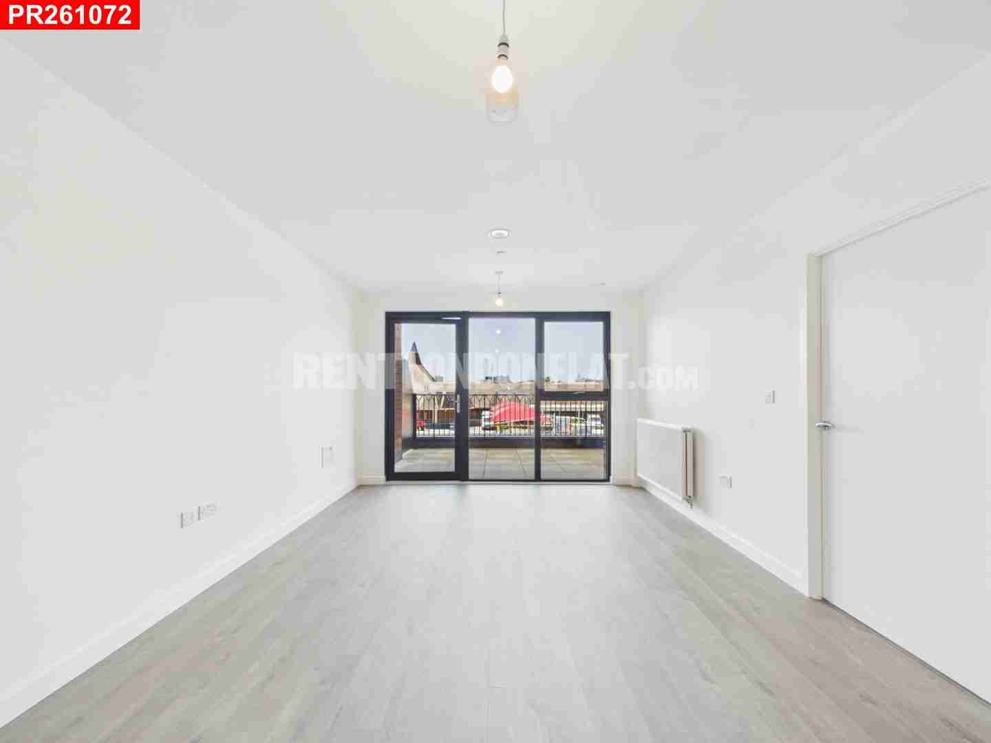 Flat Burlington Road in Greater London
