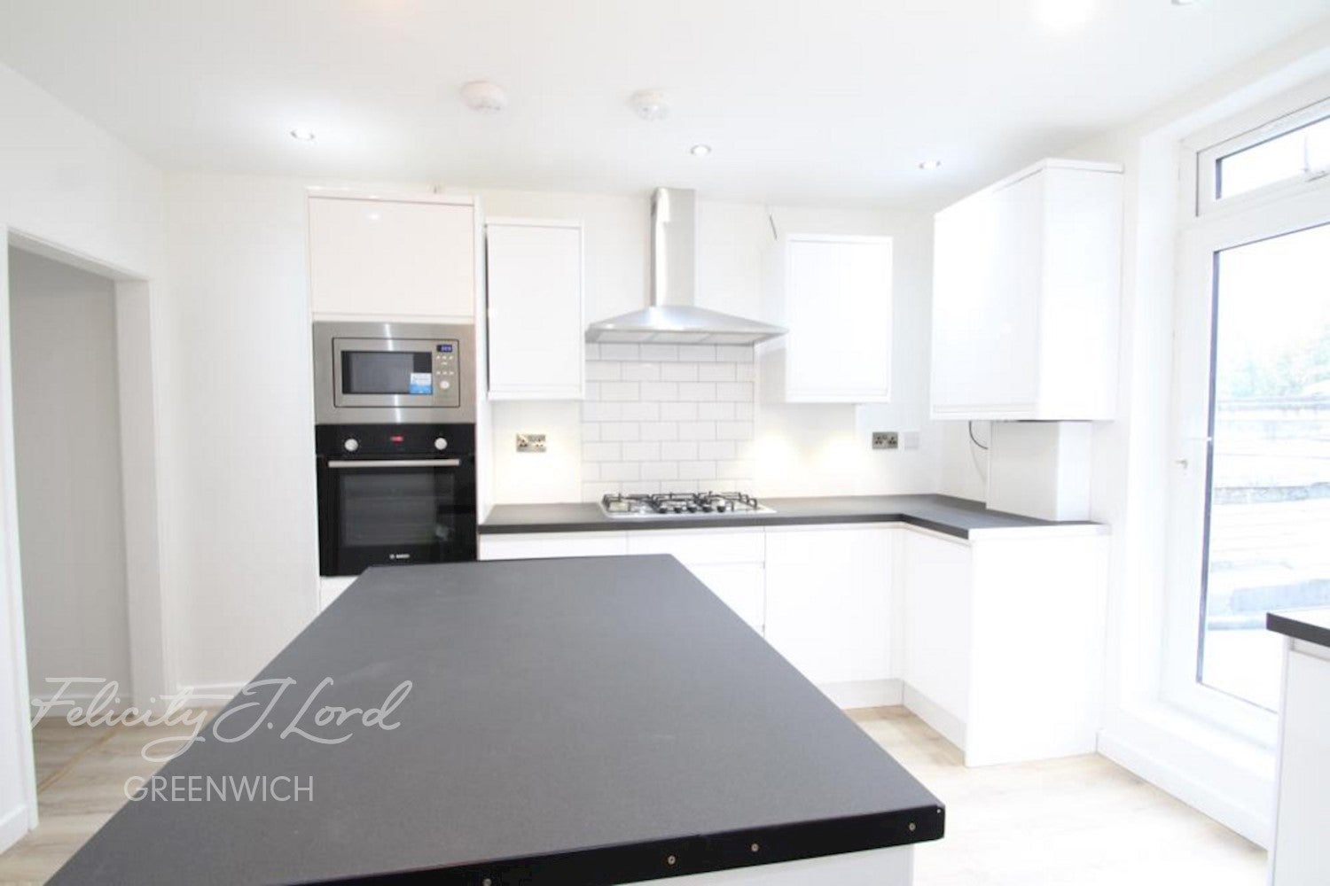 Flat Blackheath Road in Greater London
