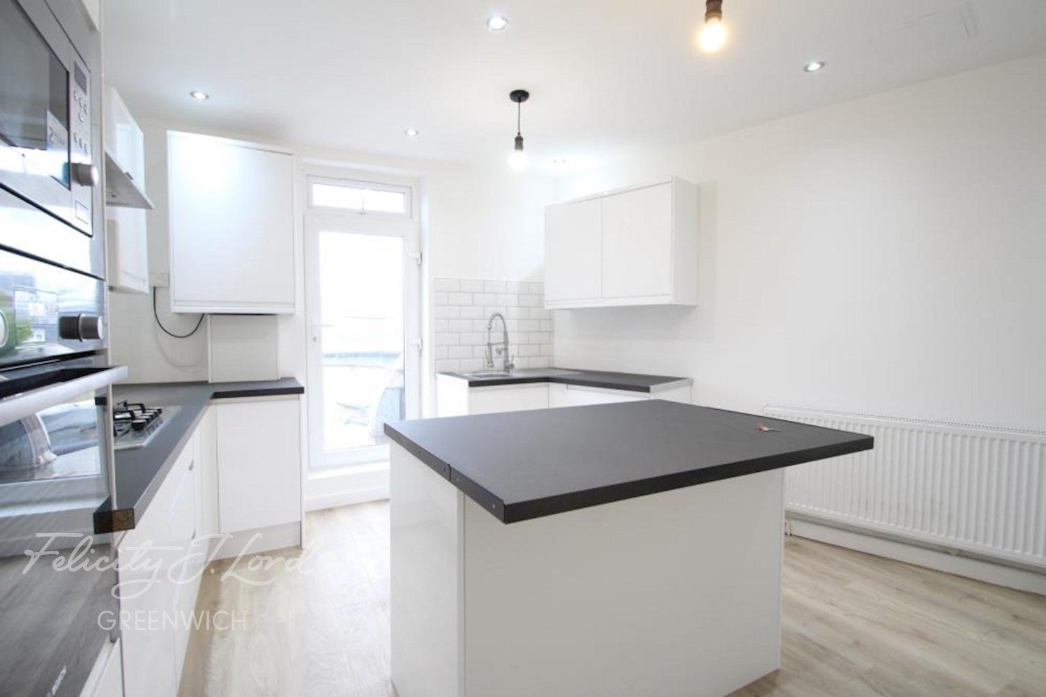 Flat Blackheath Road in Greater London