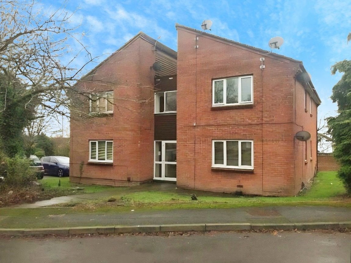 Flat Eastleaze Road in West Swindon