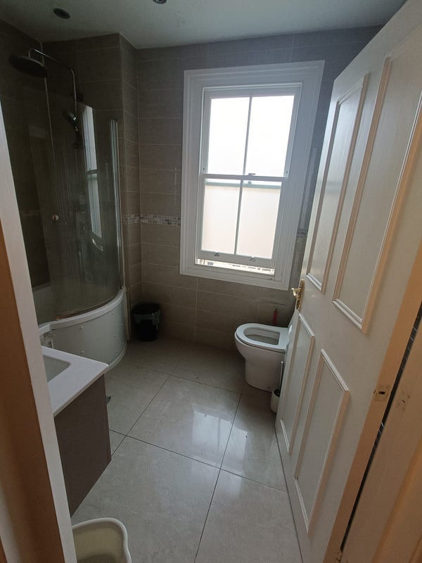 Room King Street in Greater London