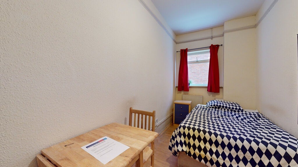 Room Anson Road in Greater London