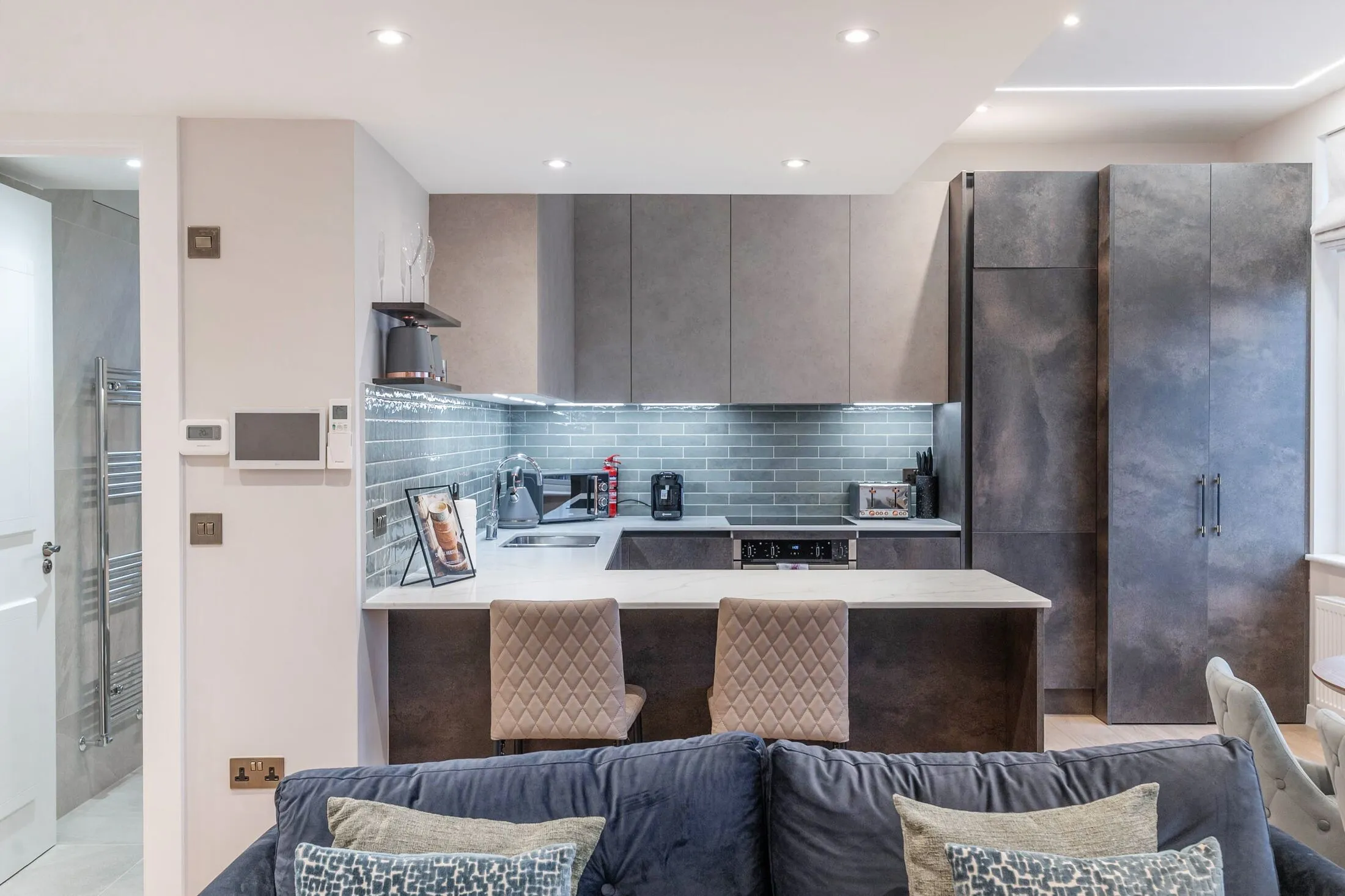 Flat The Ridgeway in Greater London