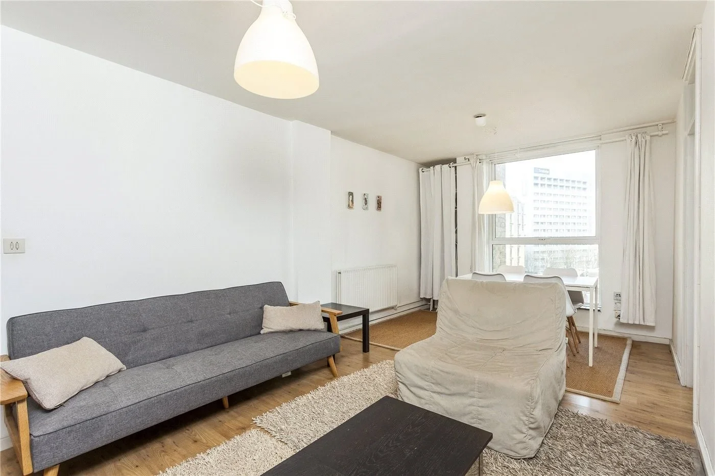 Flat Drury Lane in Greater London