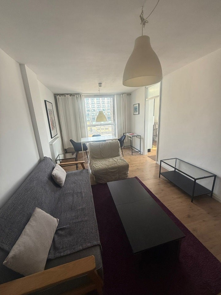 Flat Drury Lane in Greater London