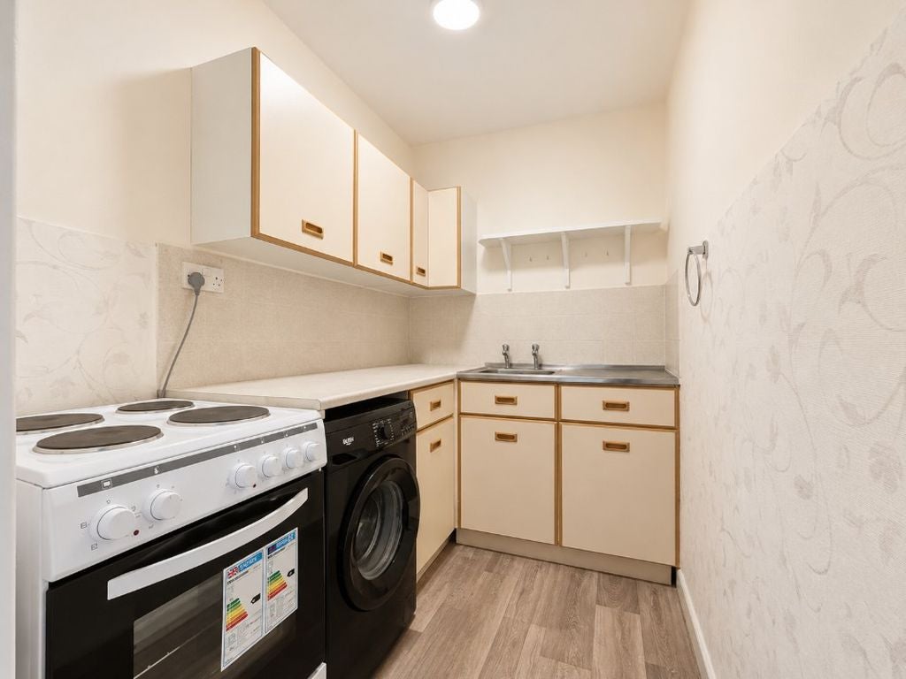 Flat Linden Grove in Gosport