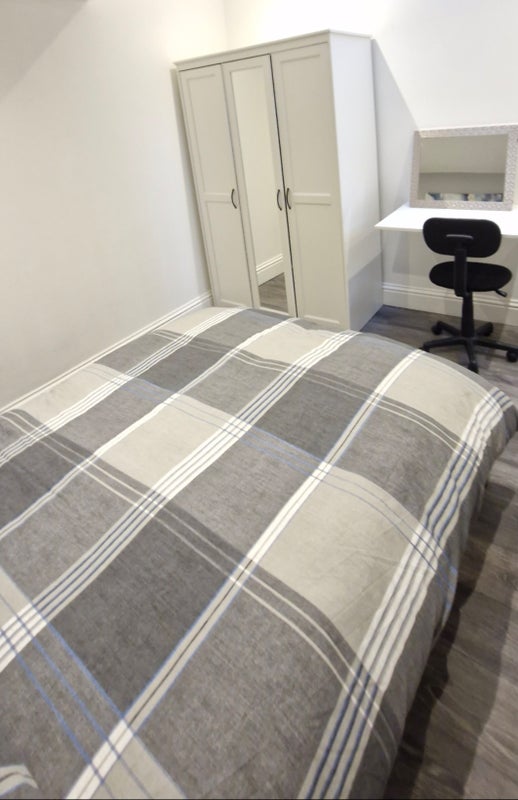 Flat Northcote Street in Cardiff