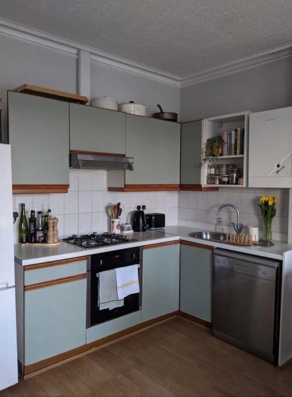 Room Nightingale Lane in Greater London