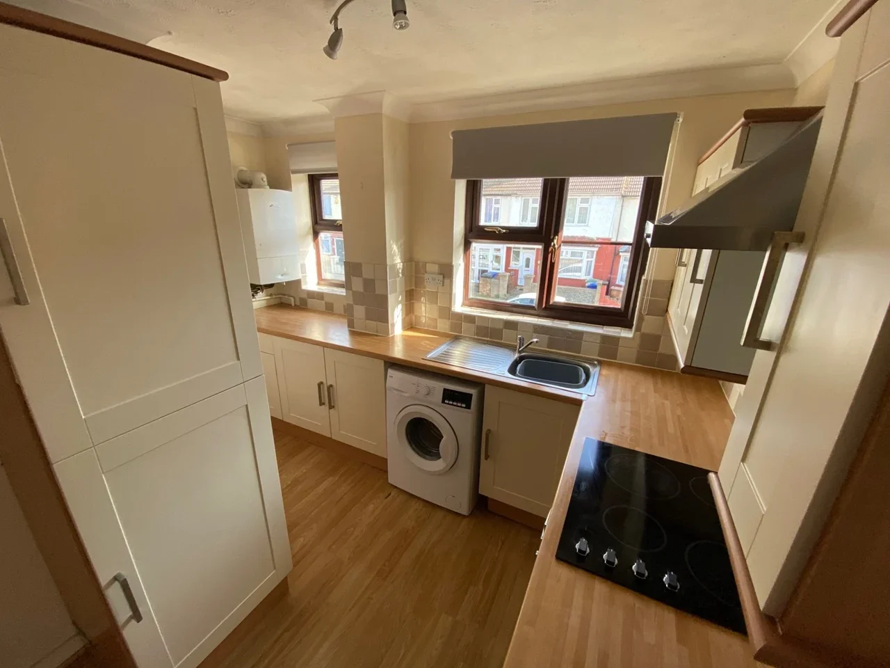 Flat Rosebery Road in Grays