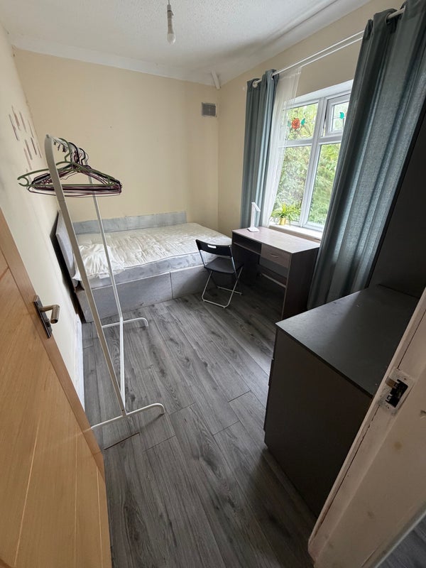 Room Kensington Road in Birmingham