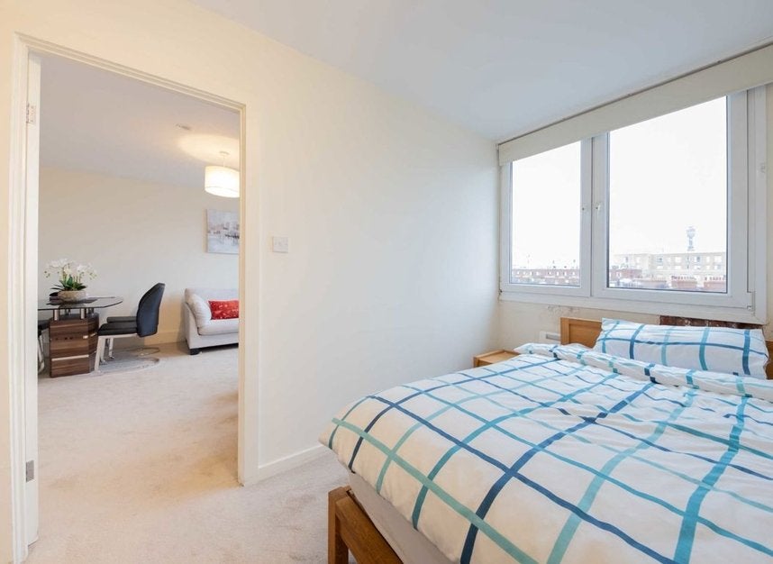 Flat Tonbridge Street in Greater London