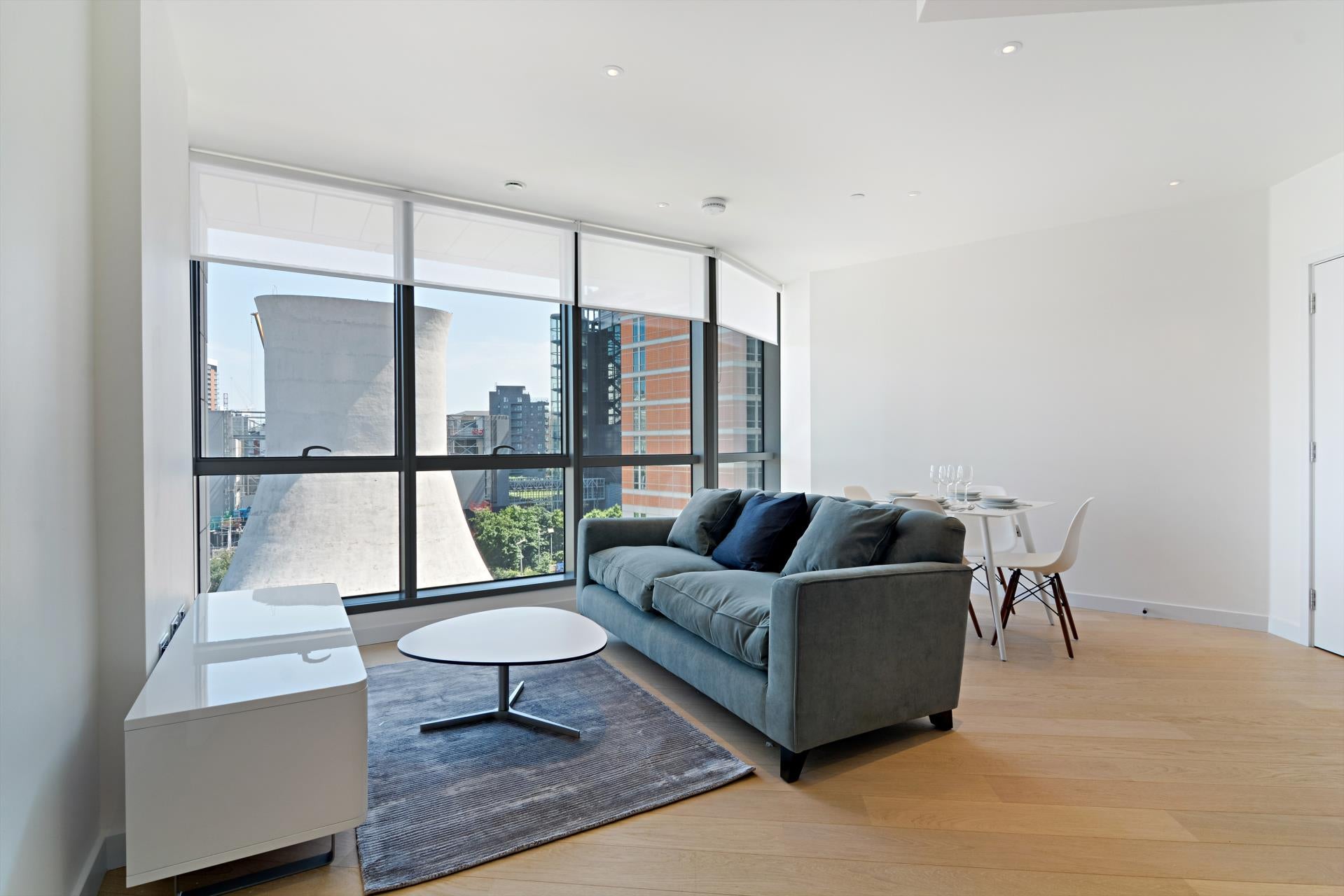 Flat Burdett Road in Greater London