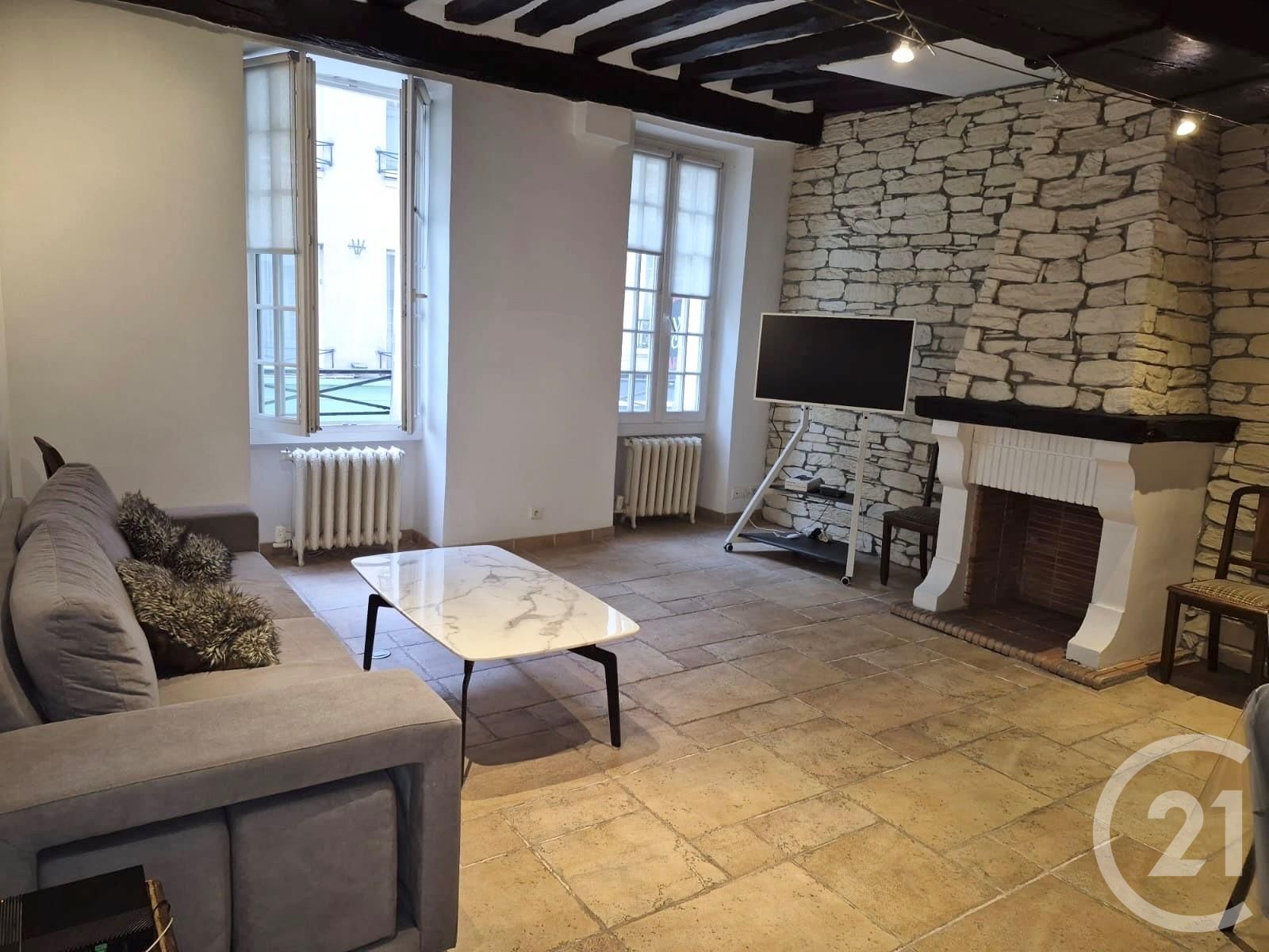 Appartement Rue Mouffetard à Paris