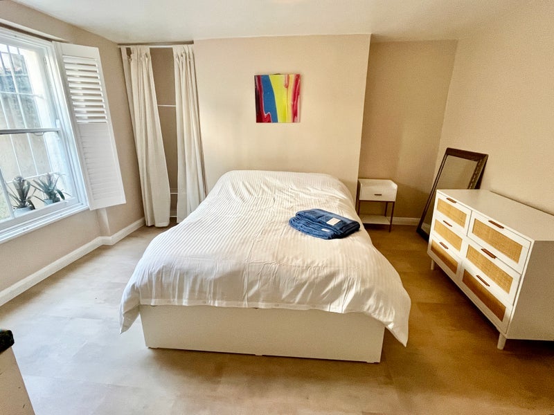 Room Portland Road in Greater London