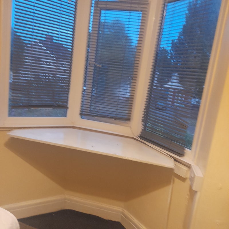 Room Locking Road in Weston-super-Mare