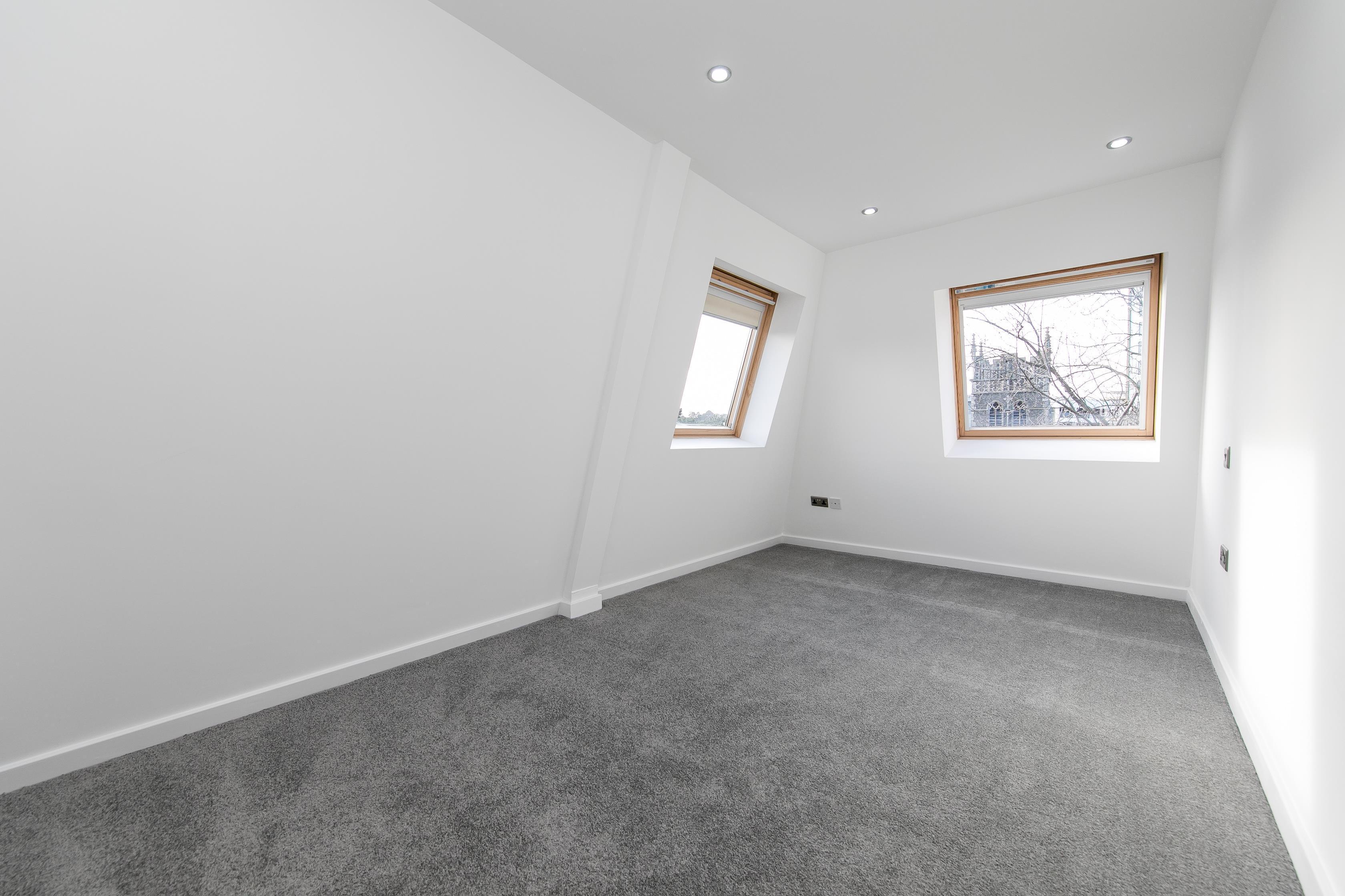 Flat Cromwell Square in Ipswich