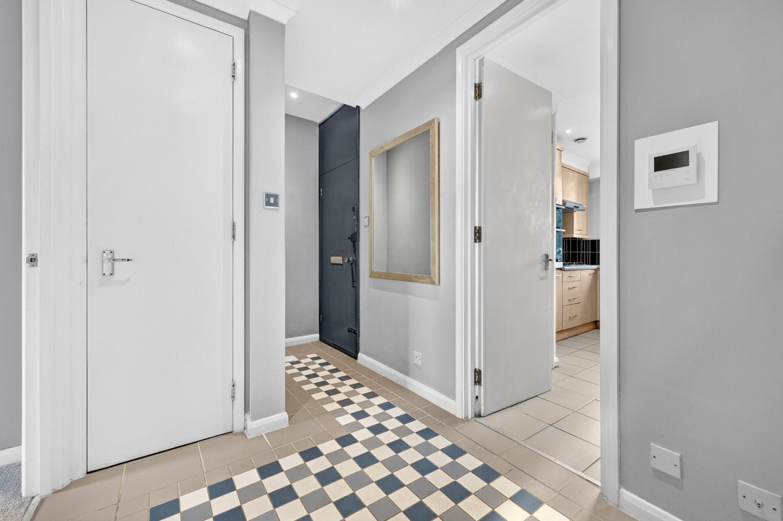 Flat Greville Place in City of Westminster