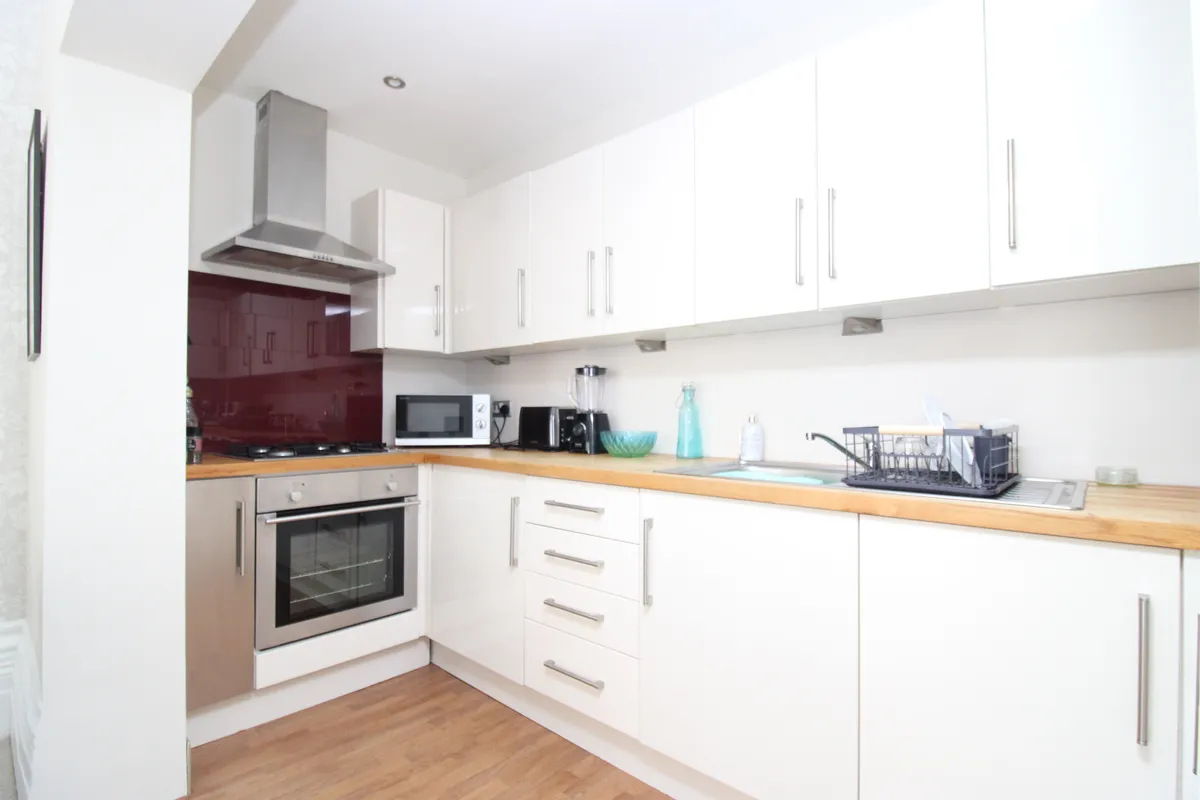 Flat Brunswick Place in Hove
